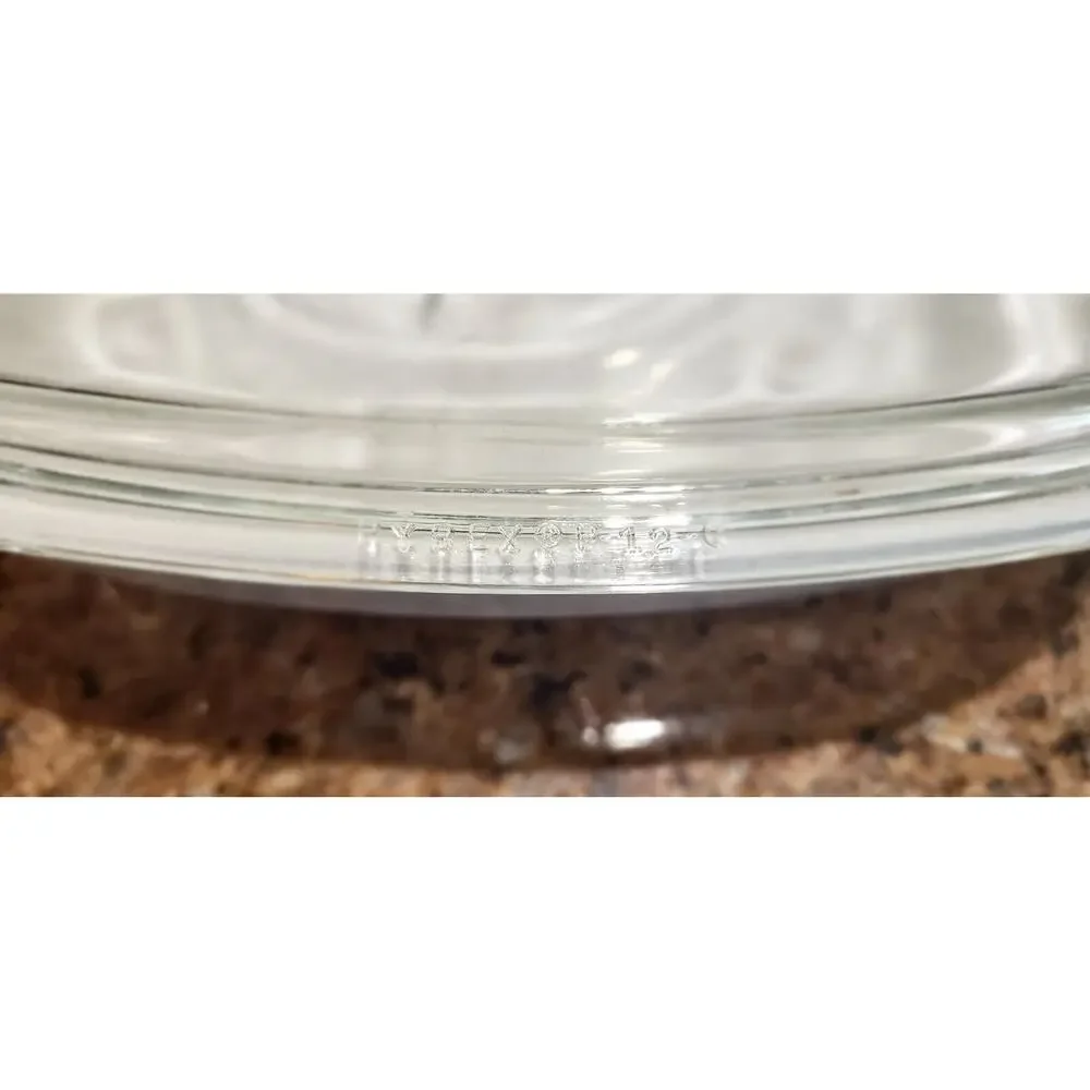 Corning Ware MW-16 10 x 10 White MicroMake Browning Dish w/ Lid